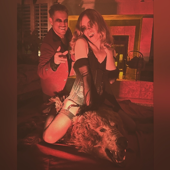 Buy my stuff! - Picture 4 of 5